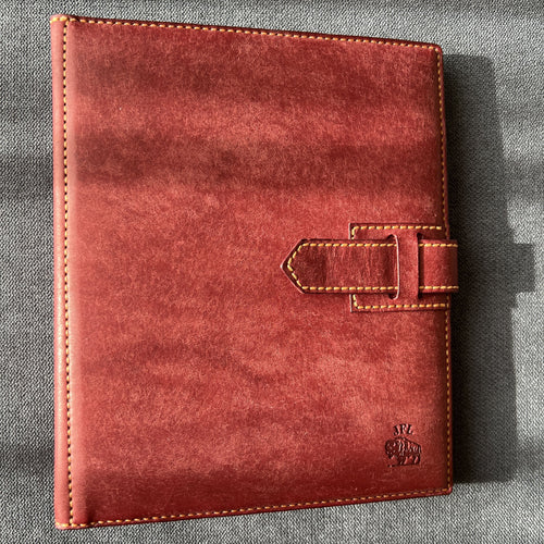 Agenda, organisateur en cuir personnalisable, sur-mesure